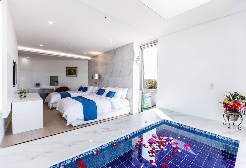 Fotos del hotel Blue Spring:  16