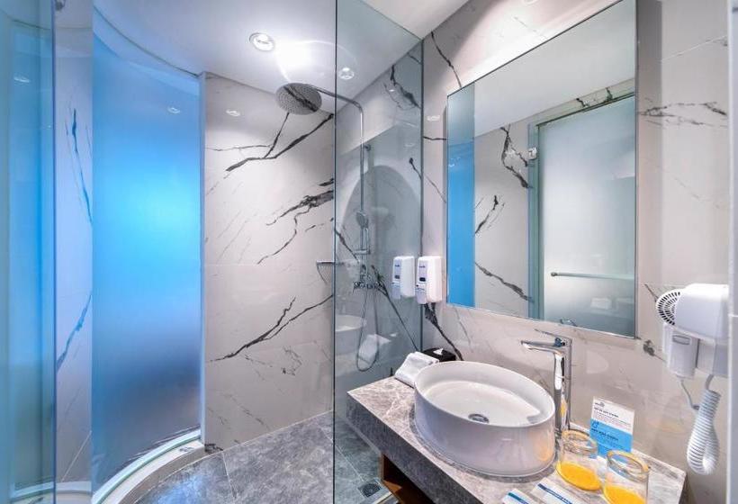 Fotos del hotel Holiday Inn Express Jakarta Matraman, An Ihg:  6