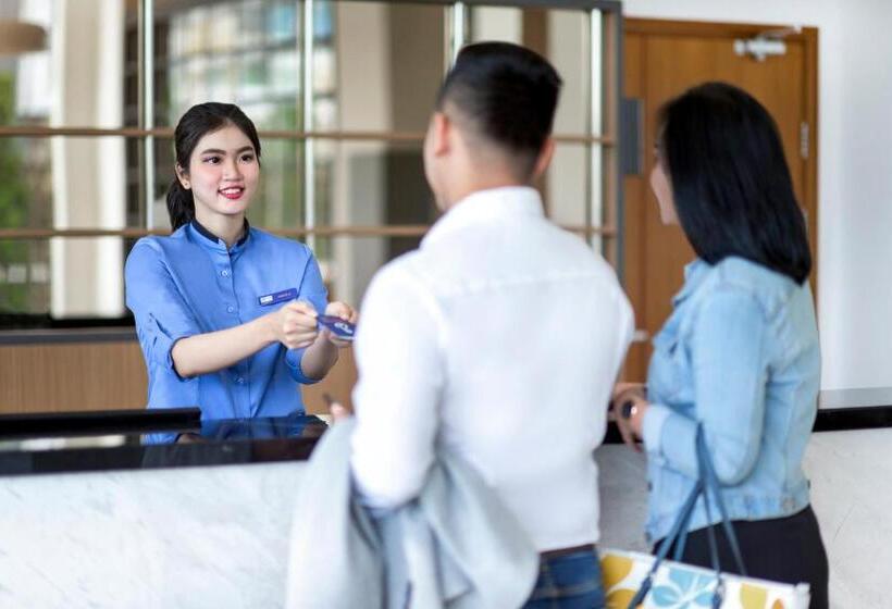 Fotos del hotel Holiday Inn Express Jakarta Matraman, An Ihg:  20