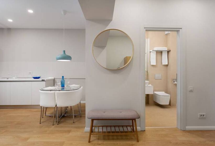 Fotos del hotel Athina Suites:  11