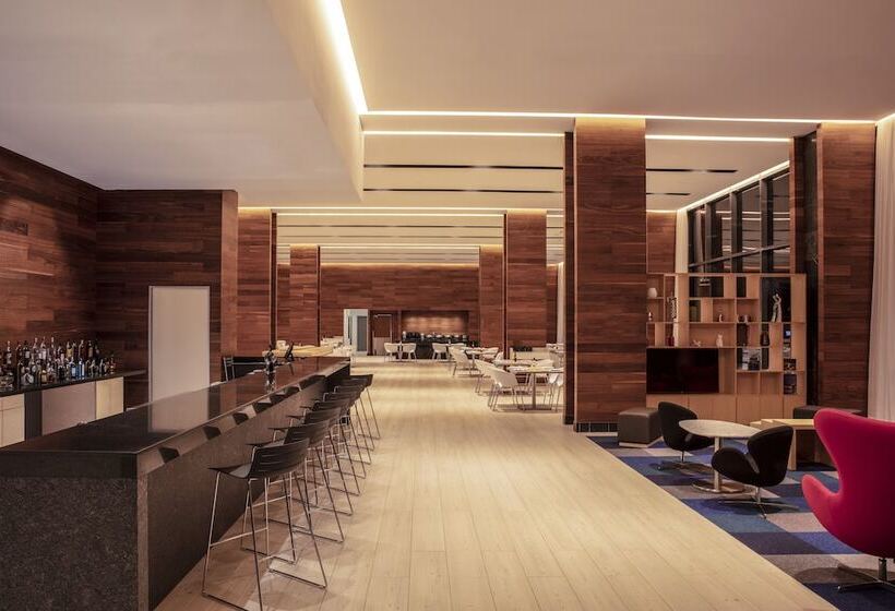 Fotos del hotel Fiesta Inn Aguascalientes Patio:  6