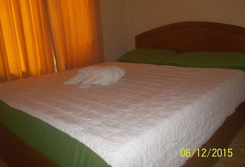 Fotos del hotel Black & White Bungalows:  14