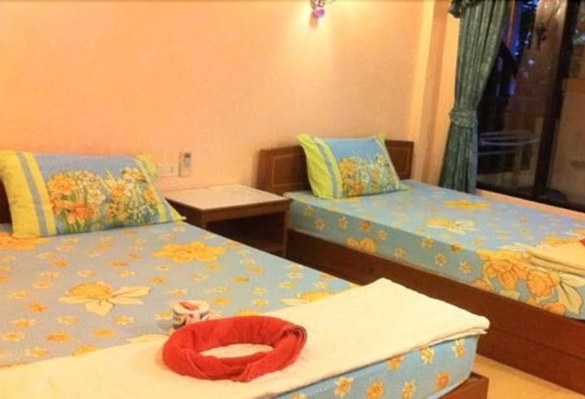 Fotos del hotel Black & White Bungalows:  11