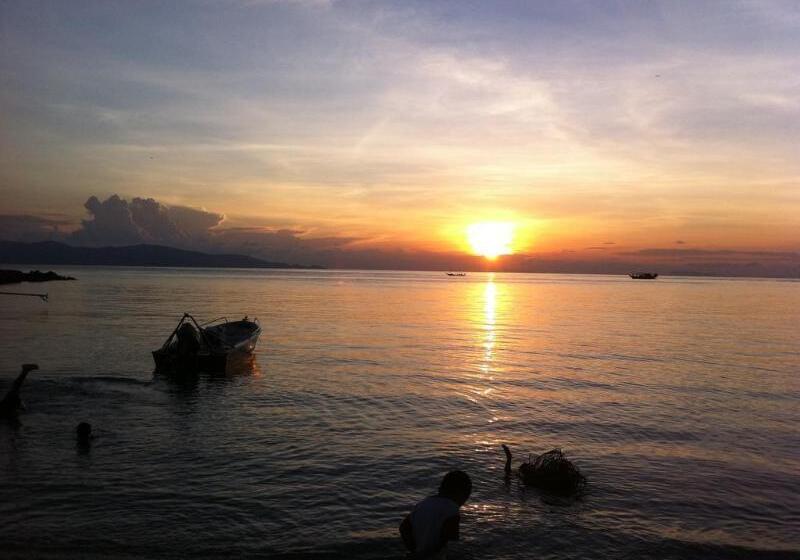 Fotos del hotel Black & White Bungalows:  16