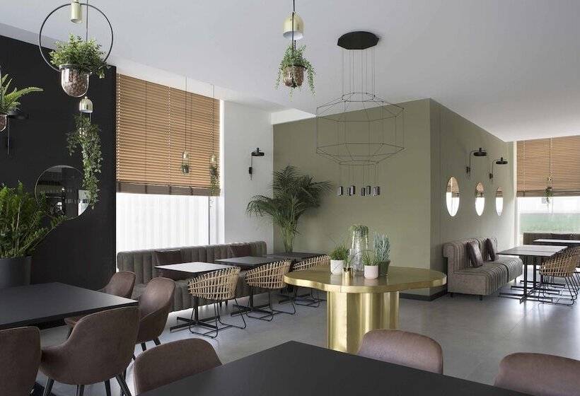 Fotos del hotel J:  6