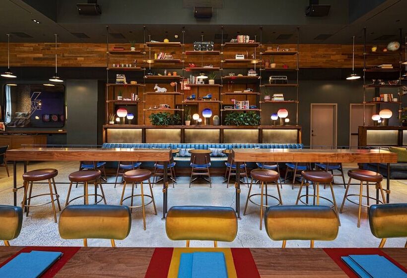Fotos del hotel Moxy Nyc Downtown:  15