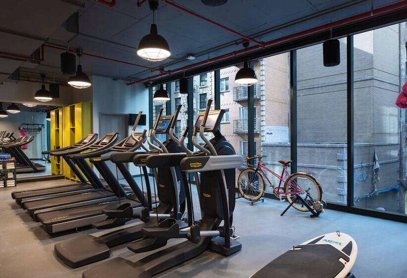 Fotos del hotel Moxy Nyc Downtown:  17