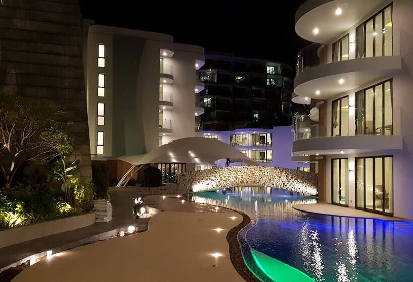 Fotos del hotel Lets Phuket Twin Sands Resort & Spa:  4