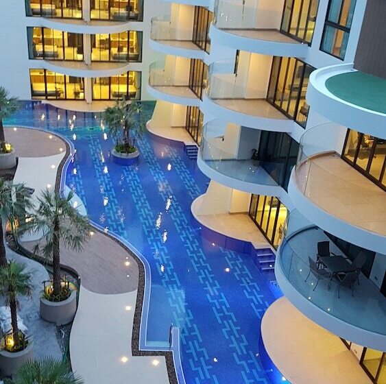 Fotos del hotel Lets Phuket Twin Sands Resort & Spa:  20