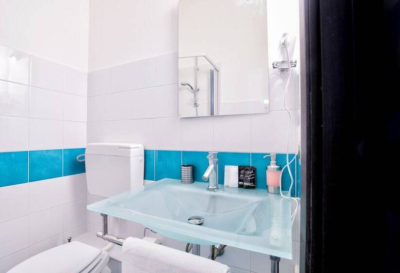 Fotos del hotel Maqueda Central Suites:  14