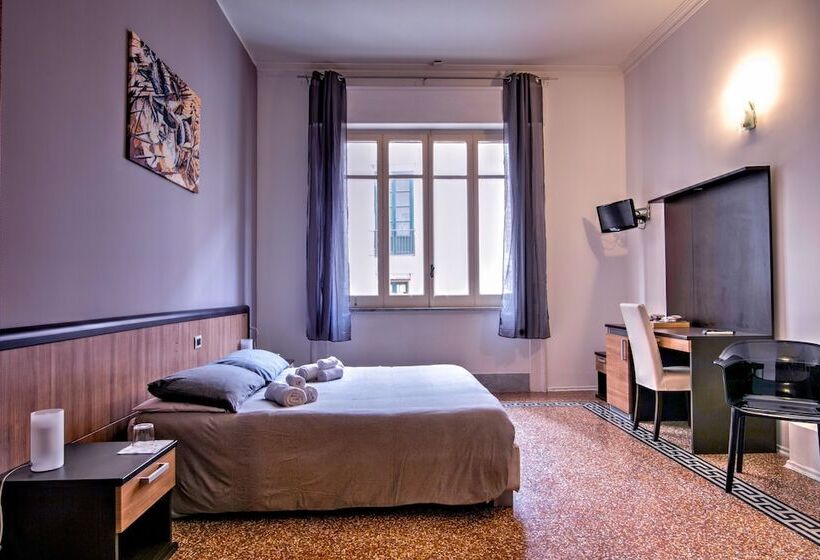 Fotos del hotel Maqueda Central Suites:  2