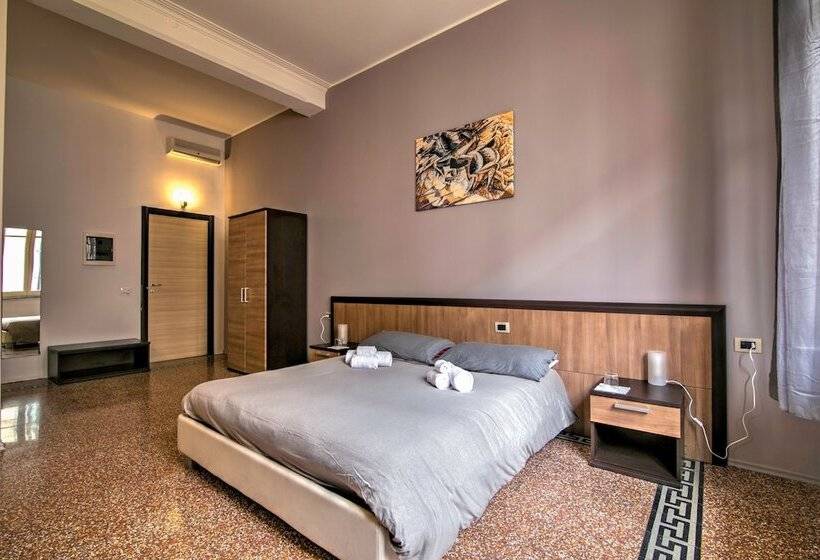 Fotos del hotel Maqueda Central Suites:  20