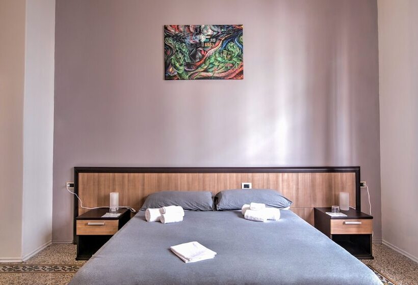 Fotos del hotel Maqueda Central Suites:  21