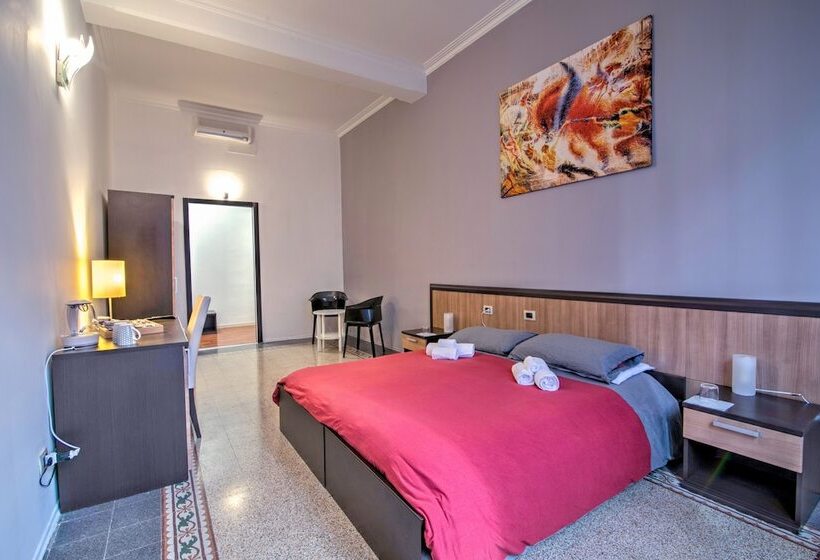 Fotos del hotel Maqueda Central Suites:  23