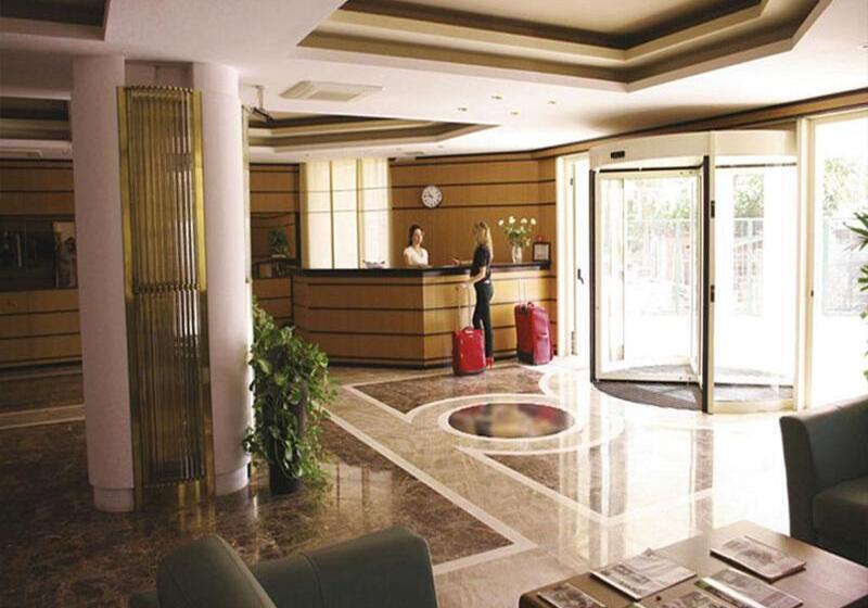 Fotos del hotel Monte Carlo Palace Suites:  6