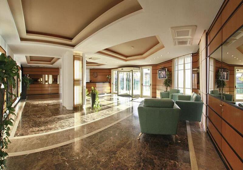 Fotos del hotel Monte Carlo Palace Suites:  7