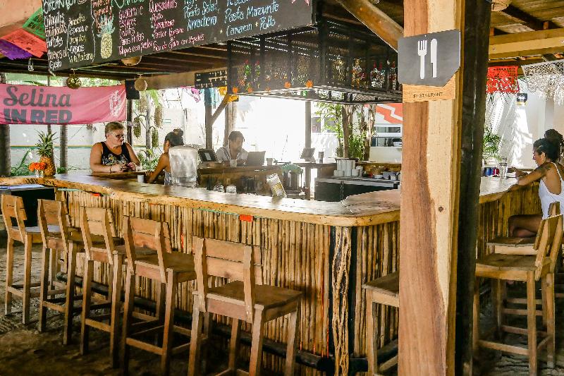 Fotos del hotel Selina Puerto Escondido:  13