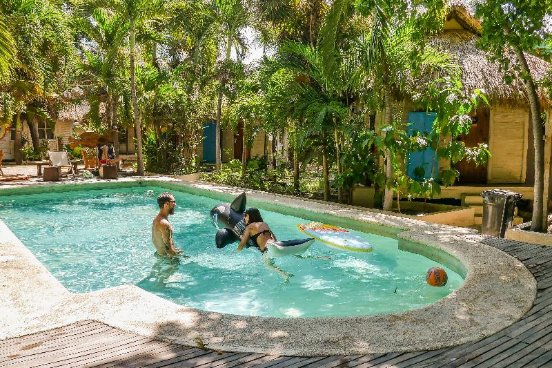 Fotos del hotel Selina Puerto Escondido:  4