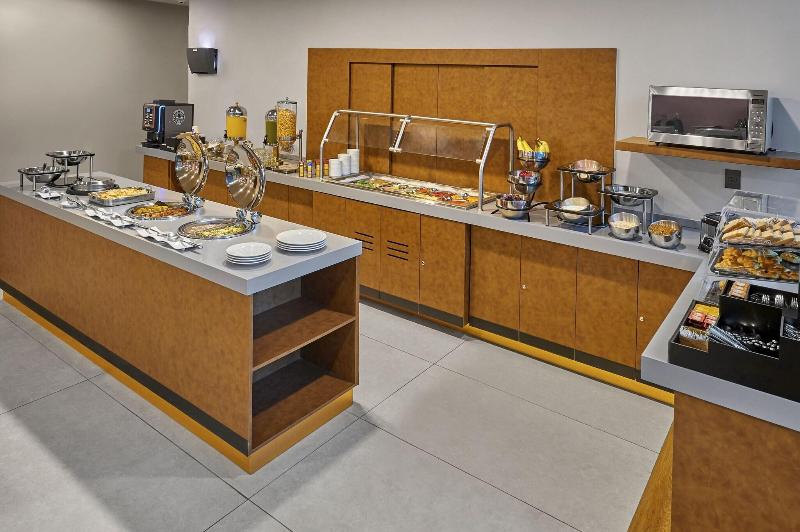 Fotos del hotel City Express Plus Merida:  15