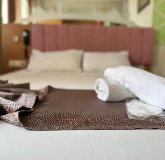 Fotos del hotel Divas Silver:  12