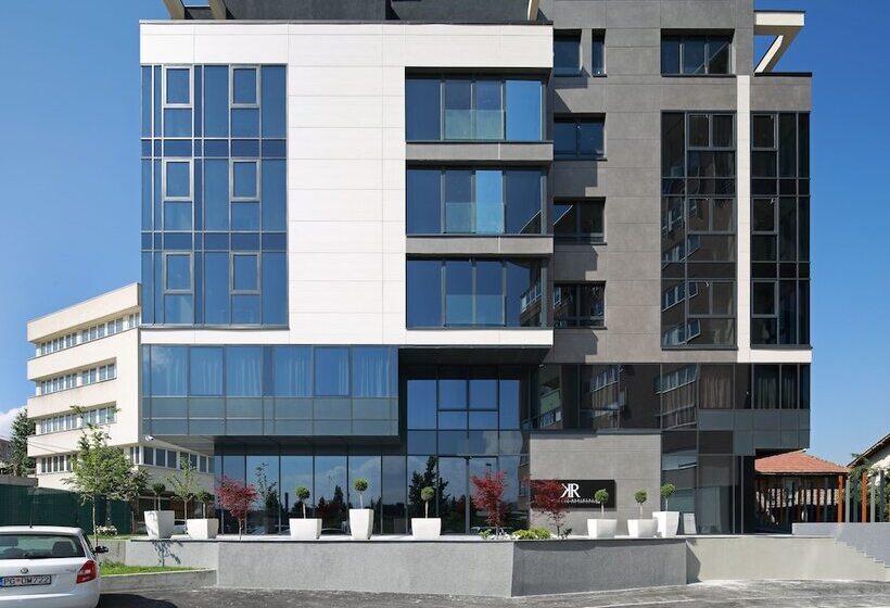 Fotos del hotel Koncept Residence:  7