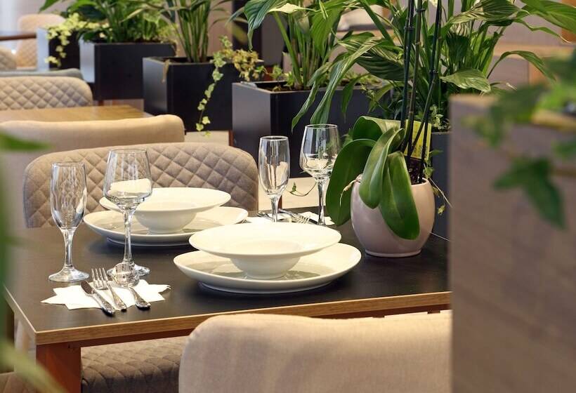 Fotos del hotel Koncept Residence:  12