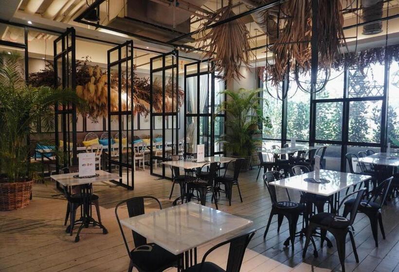 Fotos del hotel M Roof Hotel & Residences:  22