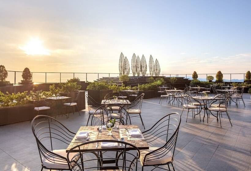 Fotos del hotel Vinpearl Hotel Hue:  3