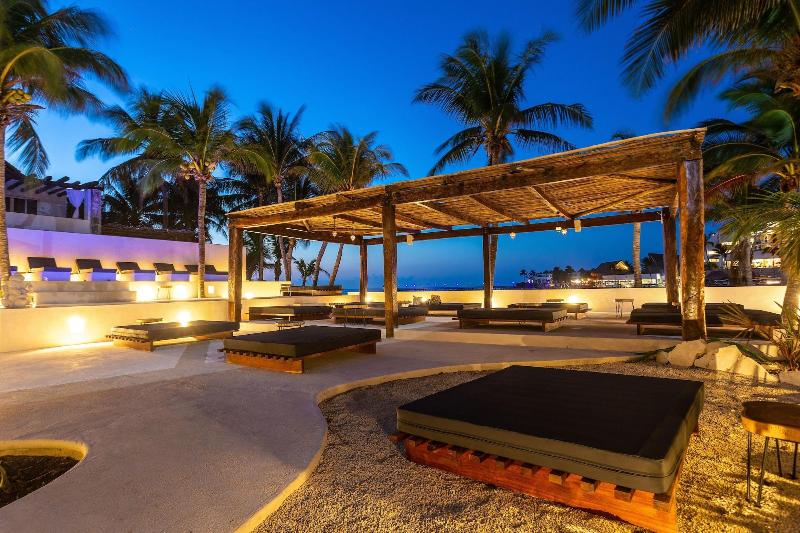 Lotus Beach Hotel – Adults Only