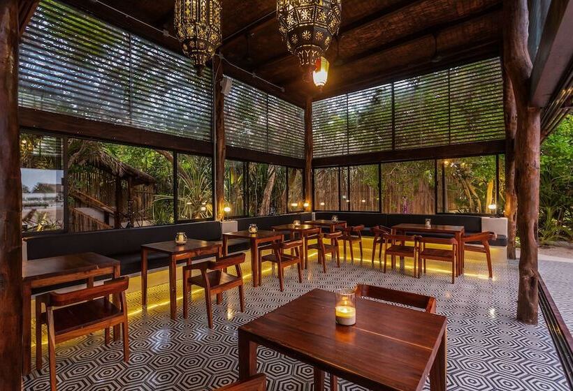 Fotos del hotel Lotus Beach Hotel - Adults Only:  19