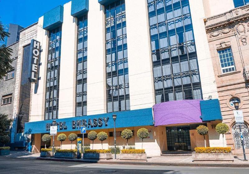 Fotos del hotel Embassy:  9