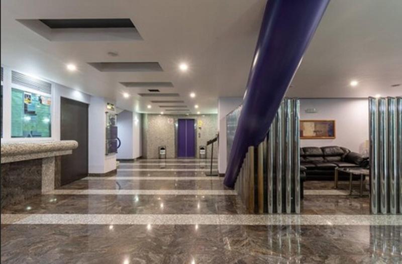 Fotos del hotel Embassy:  18