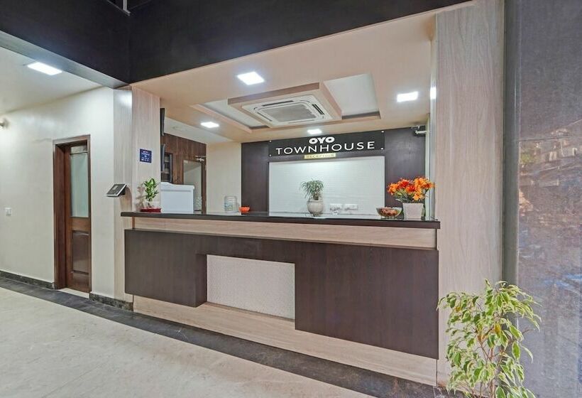 Fotos del hotel Capital O 16675 Subaithal Residency:  8