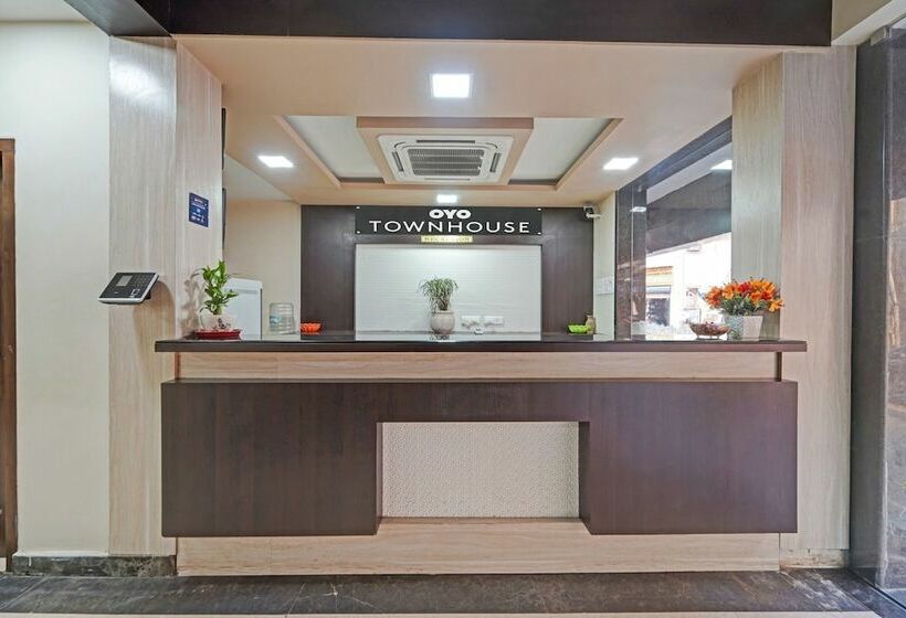 Fotos del hotel Capital O 16675 Subaithal Residency:  9