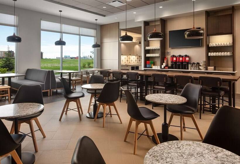 Fotos del hotel Hyatt Place Calgary Airport:  10