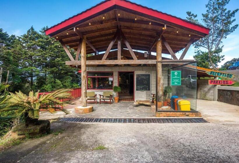 Fotos del hotel Selina Monteverde:  2