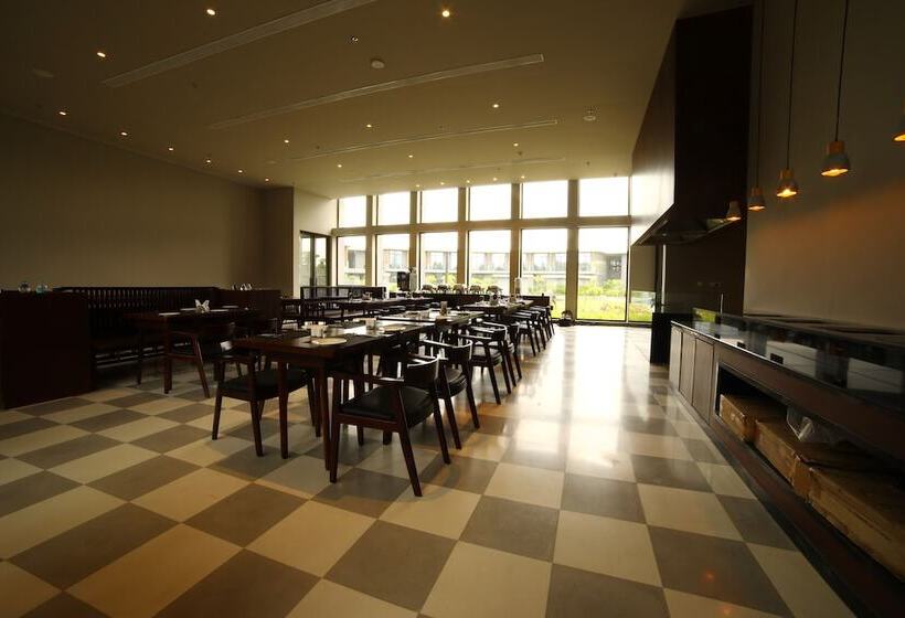 Fotos del hotel The Amaya Resort Kolkata Nh6:  22