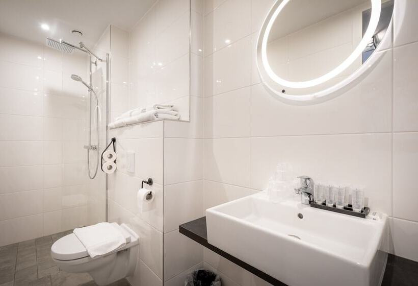 Fotos del hotel New Kit:  13