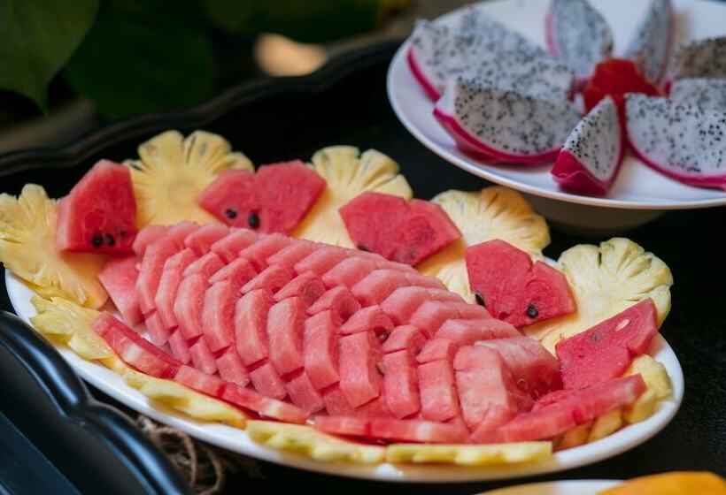 Fotos del hotel Hanoi La Castela:  13