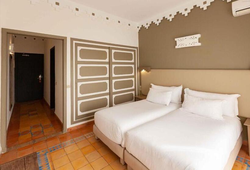 Fotos del hotel Borjs Hotel Suites & Spa:  2