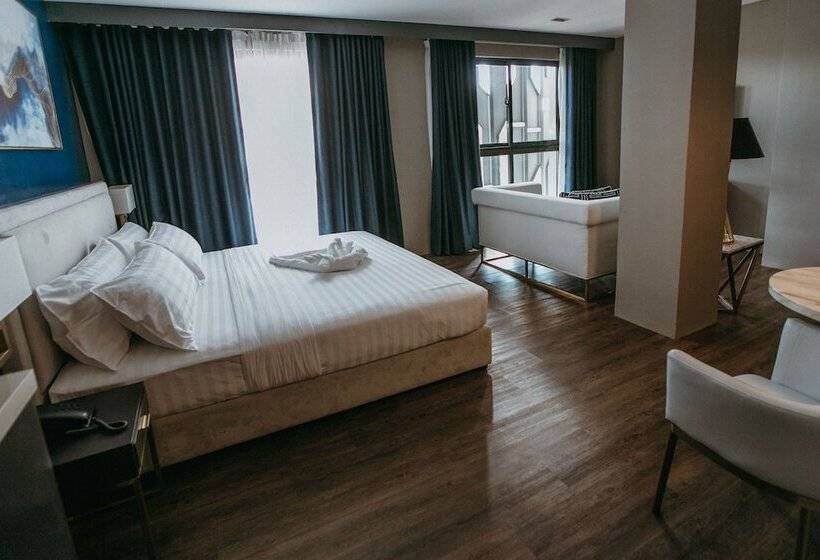 Fotos del hotel Pvl Suites:  3