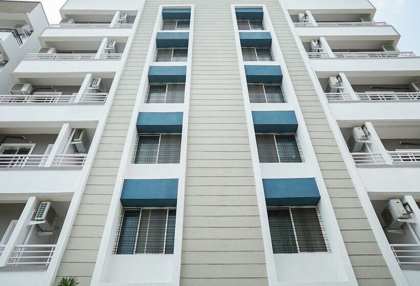 Fotos del hotel Oyo 12383 Hotel Twin Towers 1:  6