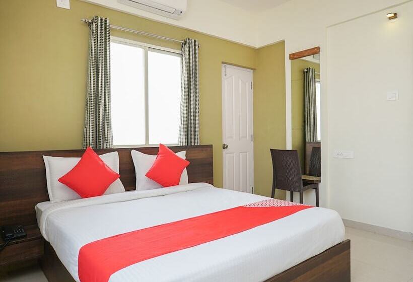 Fotos del hotel Oyo 12383 Hotel Twin Towers 1:  9