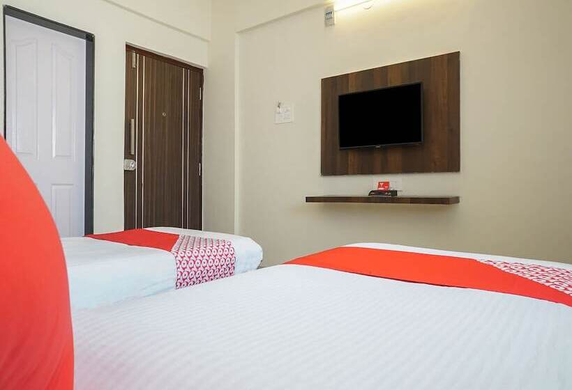 Fotos del hotel Oyo 12383 Hotel Twin Towers 1:  12