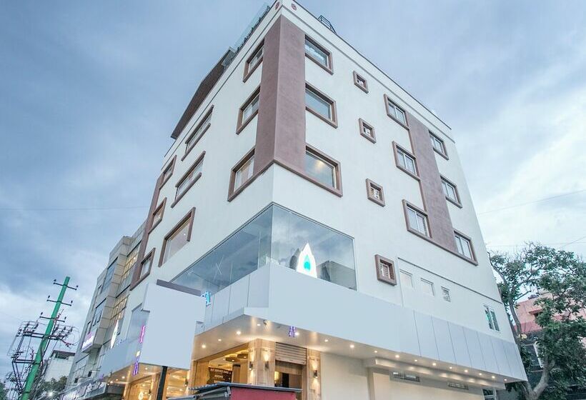 Capital O 15403 Krishna Vaibhava