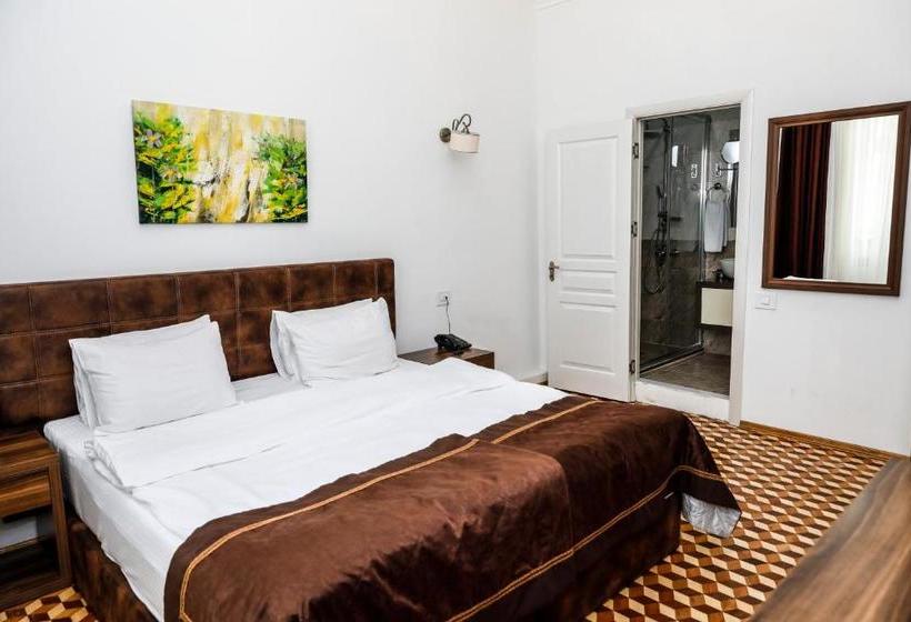 Fotos del hotel Malakhan:  11