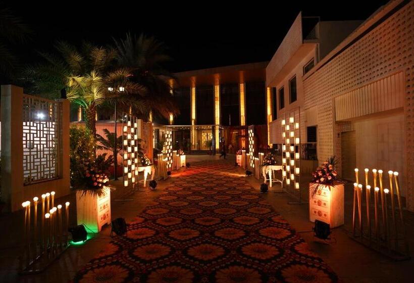 Fotos del hotel Stardom Resort Jaipur:  19