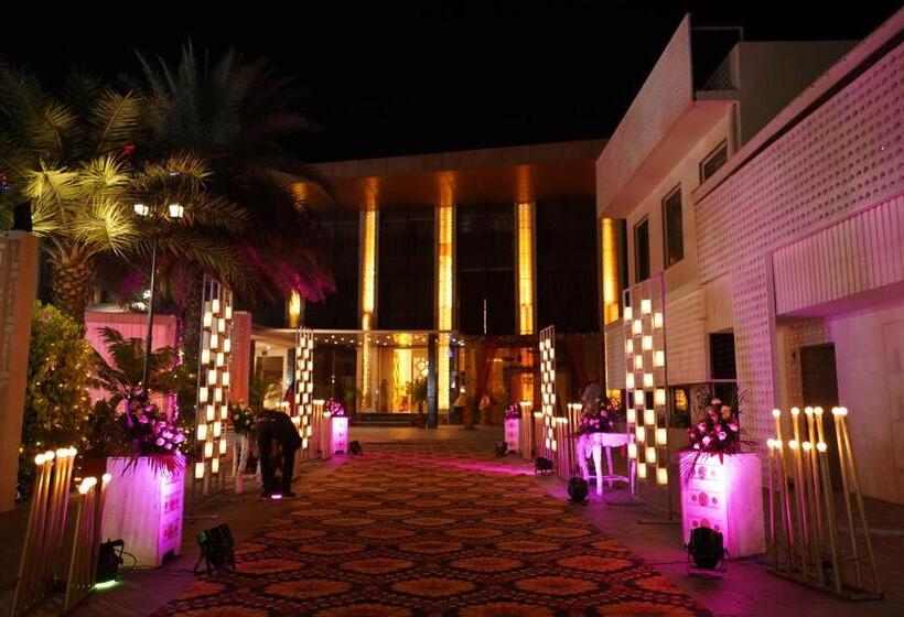 Fotos del hotel Stardom Resort Jaipur:  22