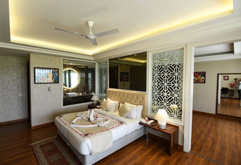 Fotos del hotel Stardom Resort Jaipur:  11