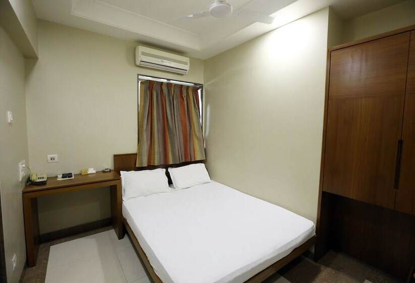 Fotos del hotel Bombay International:  9